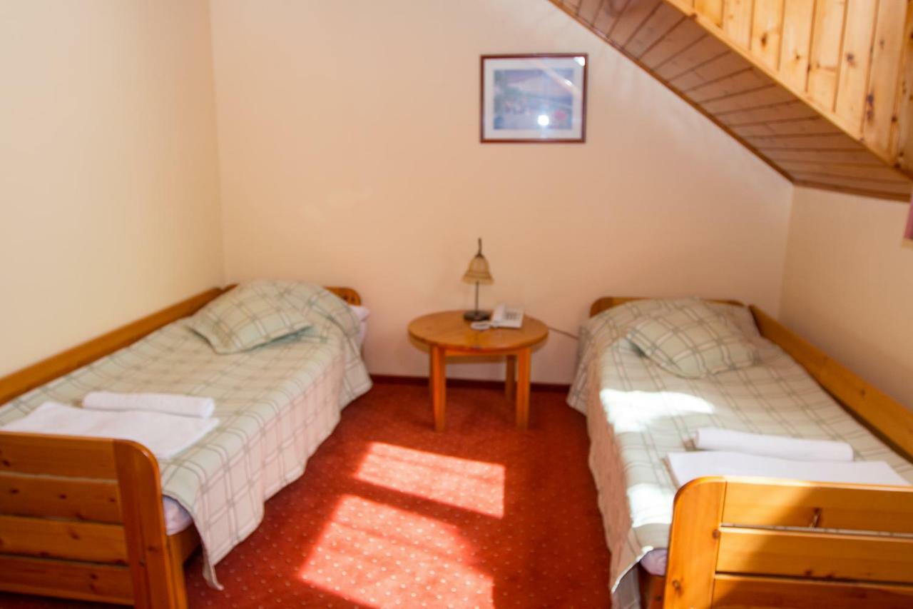 Hotel Fortuna Dávod Dış mekan fotoğraf